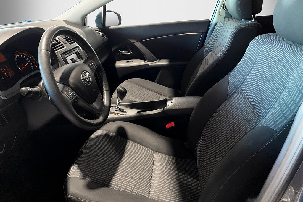 Toyota Avensis 2.0 Multidrive S Business | Drag | Kamera | Navi 2010