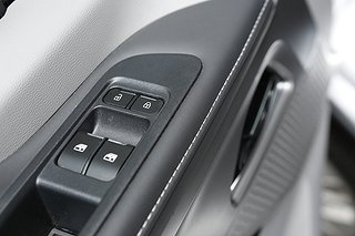 Transportbil - Skåp Maxus e-Deliver 7  15 av 21