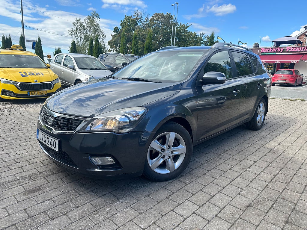 Kia Ceed cee'd_sw 1.6 CRDi ECO Euro 5