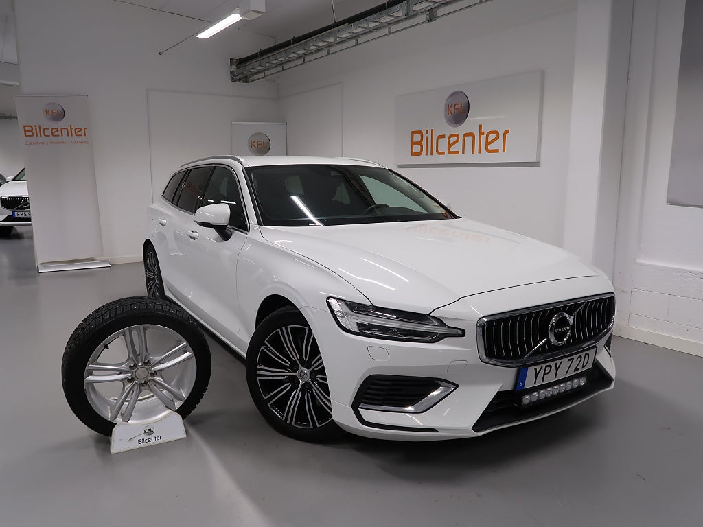Volvo V60 Recharge T6 AWD *Long Range* V-Däck ingår Drag-Kamera-N