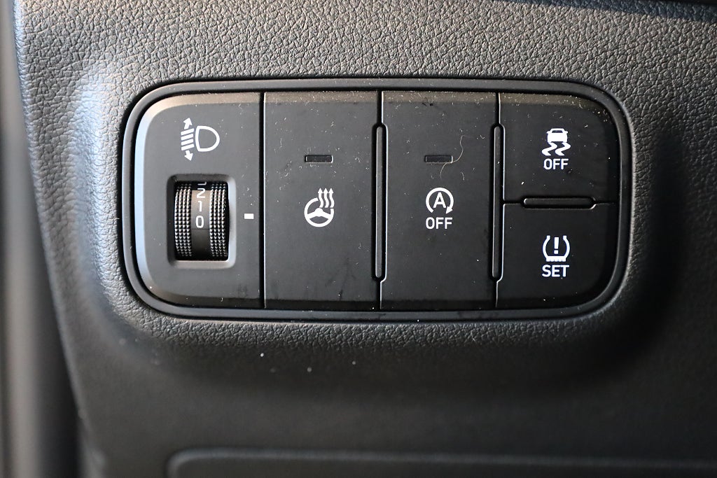 Hyundai Bayon 1.0 T-GDI DCT Essential Kamera CarPlay Leasbar