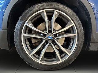 BMW X2 xDrive25e Aut Advantage Kamera Värmare HuD Skinn S&V – bild 14