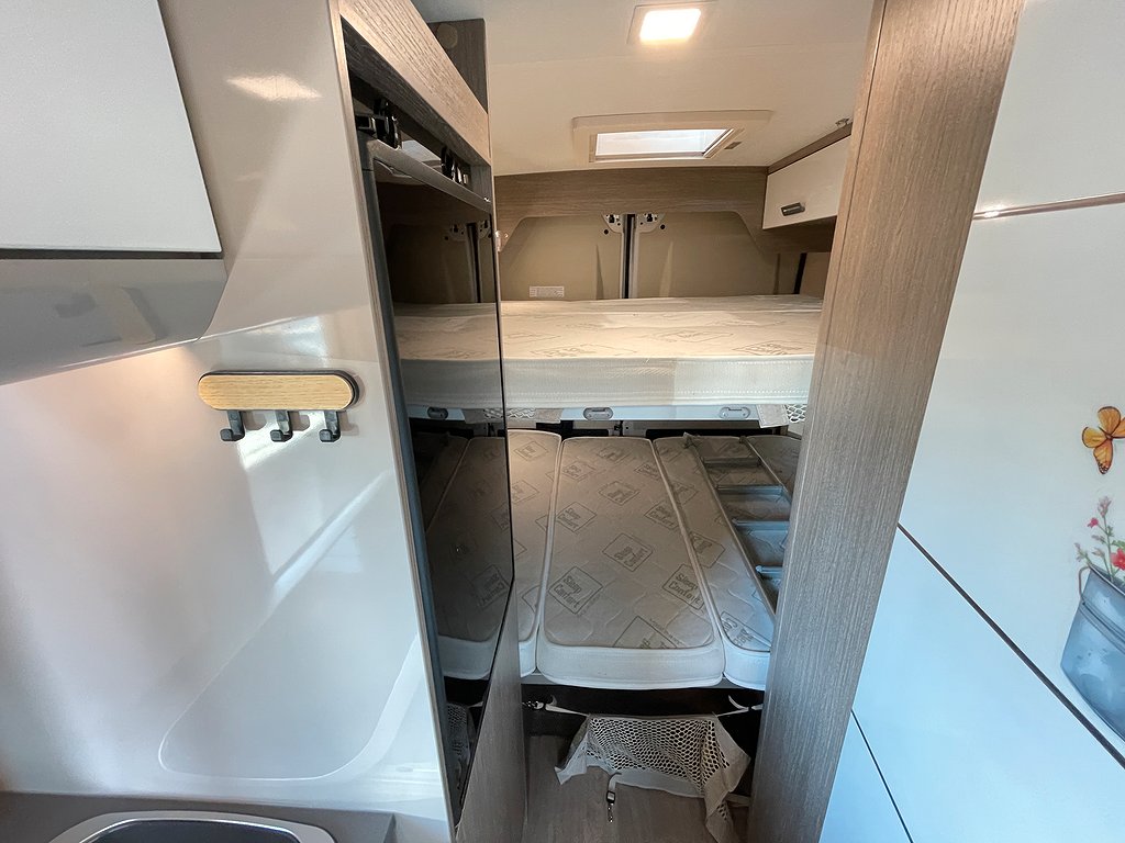 CHALLENGER Van 114 / B-körkort / Våningssäng / Under 6m - CHALLENGER
