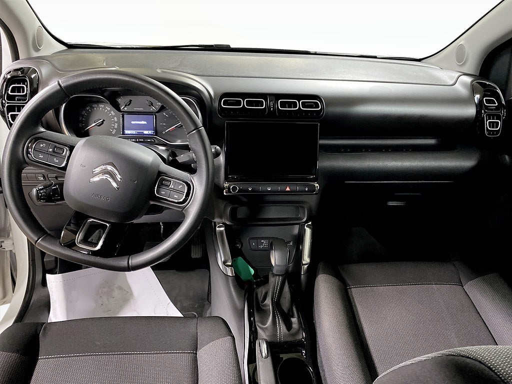 Bild på Citroën C3 Aircross Shine 1.2 PT 130hk Aut - CARPLAY, NAVI