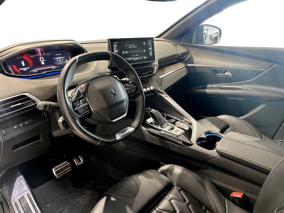 Bild på Peugeot 3008 GT Ultimate Business 1.2 PT 130hk Aut B-KAMERA