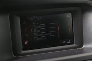 Halvkombi Volvo V40 15 av 18