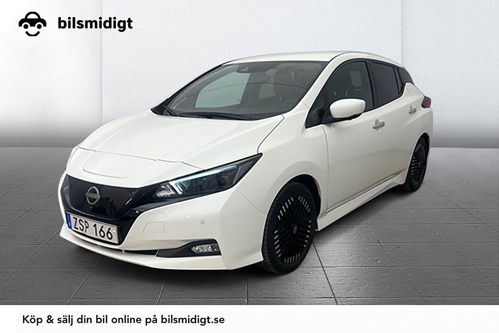 Nissan Leaf 40 kWh N-Connecta Navi 360° Värmare Rattvärme 150hk