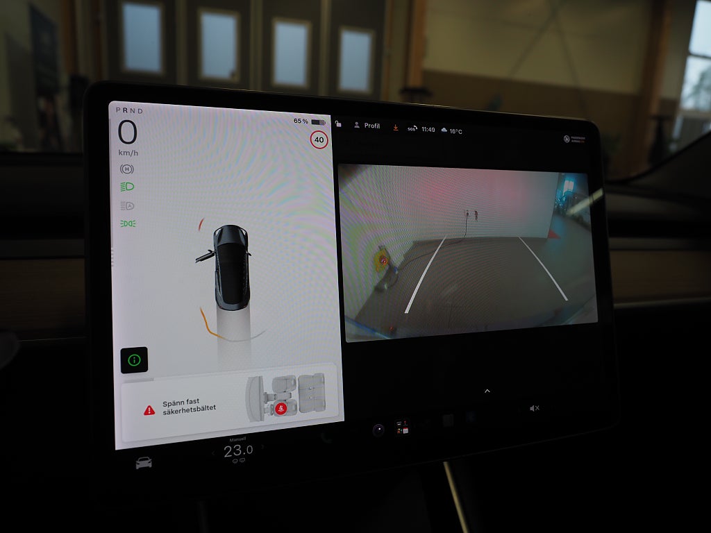 Tesla Model 3 Standard Range Plus Dragkrok Pano Kamera Navi Läder 2019
