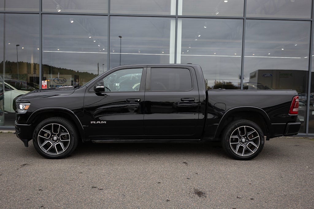 Dodge RAM 1500 Crew Cab 5.7 L V8 Hemi Laramie Sport Luftfjädring