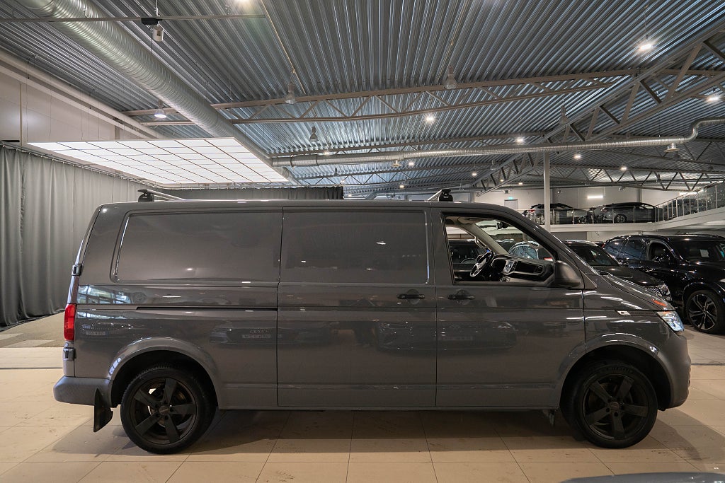 Volkswagen Transporter T30 TDI LÅNG L2 3-sits D-VÄRMARE LED KAMERA DRAG MOM