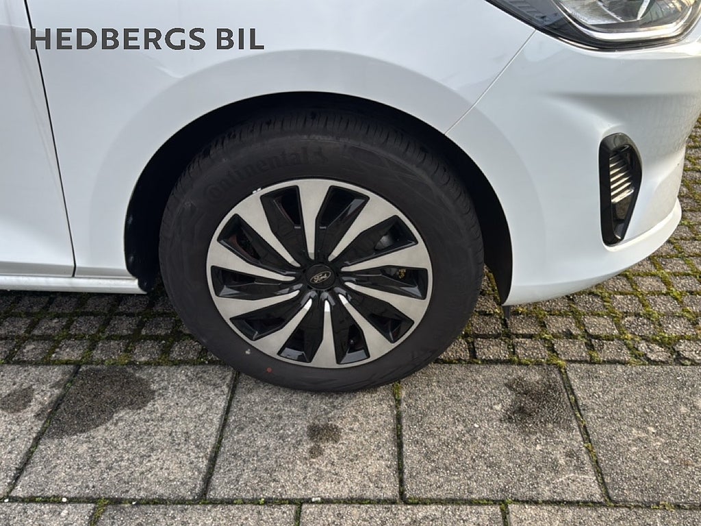 Ford Fiesta 1.0 EcoBoost Hybrid Titanium 125HK AUT thumbnail