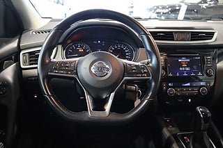 SUV Nissan Qashqai 13 av 24