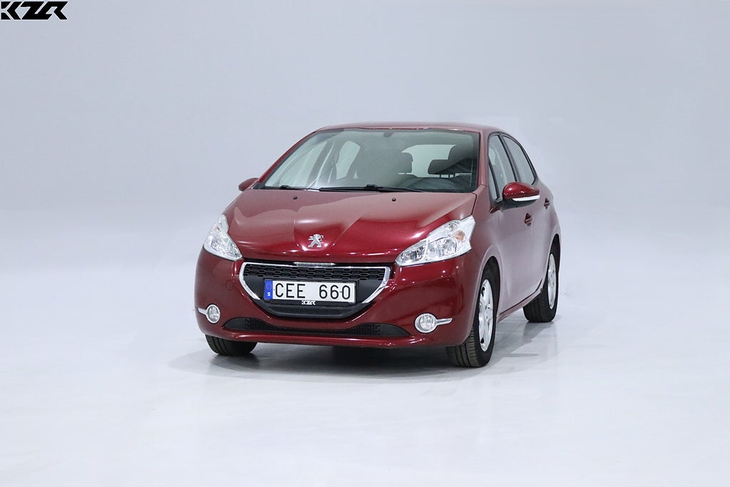 Peugeot 208 1.4 VTi  NYSERVAD NYBES 0,4 LITER/ MIL 95HK
