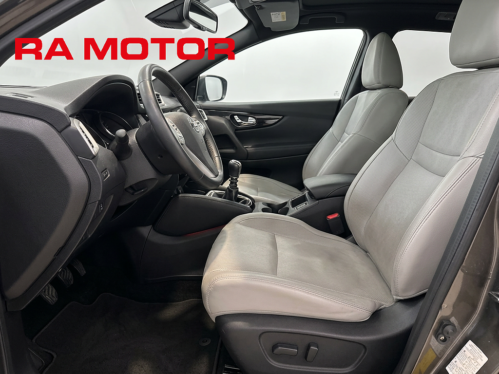 Nissan Qashqai 1.6 dCi 130hk 4x4 | Pano | 360° | Drag | En brukare | 2014