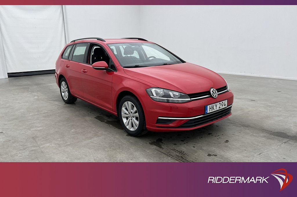 Volkswagen Golf Sportscombi TSI 110hk Kamera CarPlay Drag