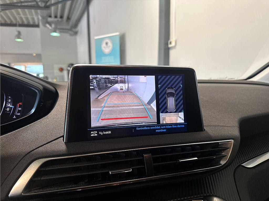 Bild på Peugeot 3008 Active 1.2 PT 130hk - B-KAMERA, CARPLAY