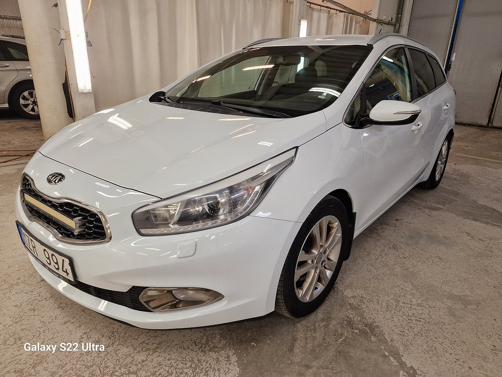 Kia CEED 1.6 CRDi Bes. Euro 5 Nyservad Få ägare