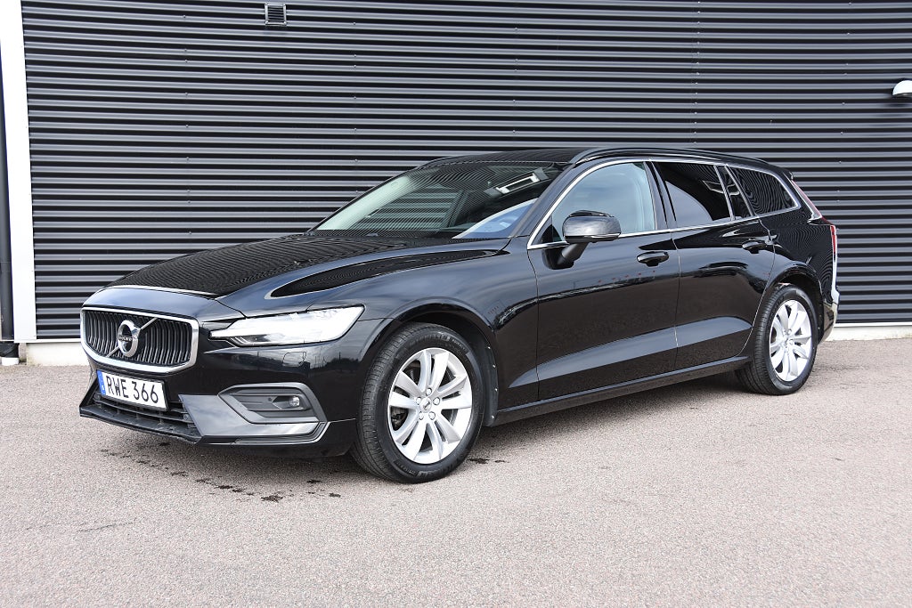 Volvo V60 B4 Momentum Advanced pro, Head Up, 360 kamera Euro 6