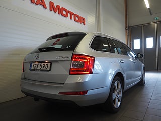 Kombi Skoda Octavia 6 av 22