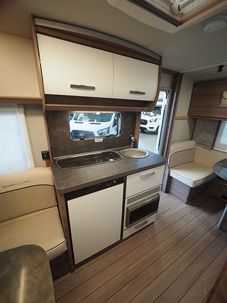 Husvagn, 1-axl Knaus Sport 400 LK Silver Selection 5 av 13
