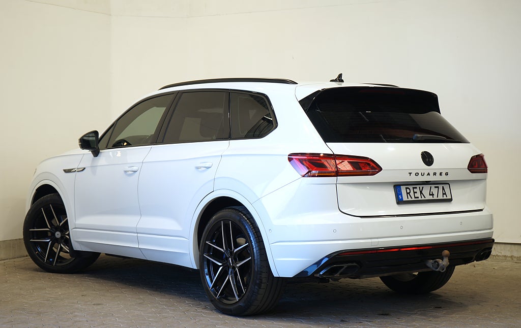 Volkswagen Touareg 3.0 V6 TDI 4M R-line Värmare Panorama 286hk