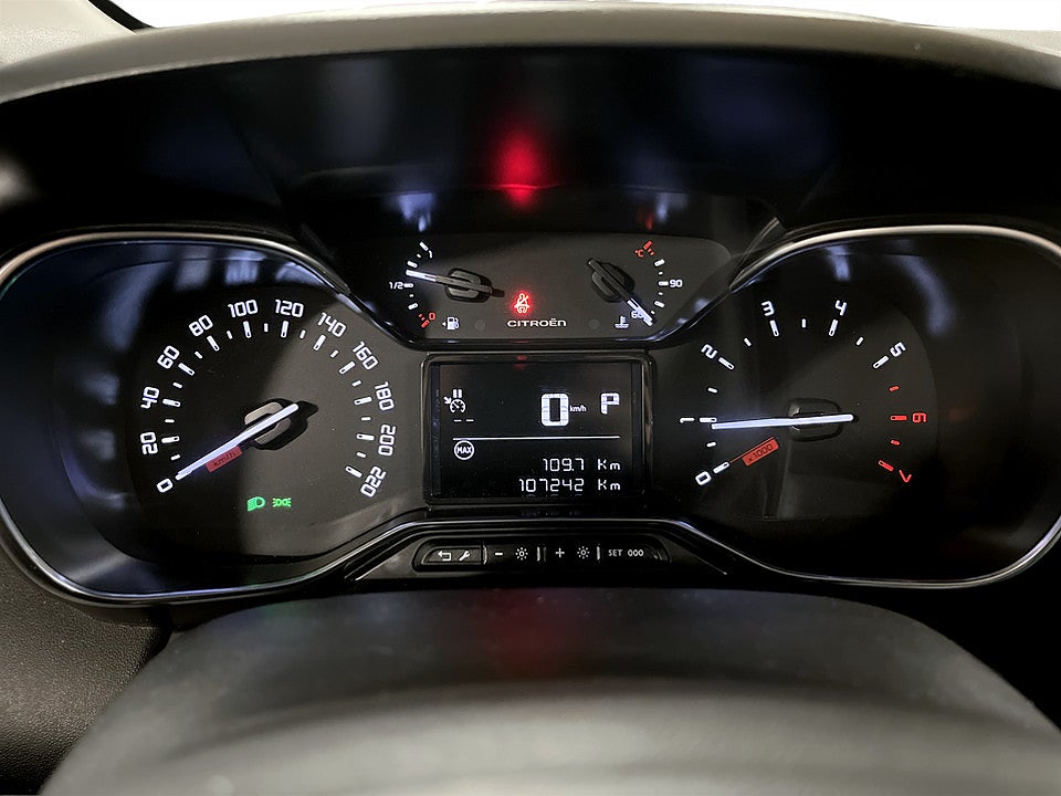 Bild på Citroën C3 Aircross 1.2 PT 110hk Aut DRAG BACKSENSORER