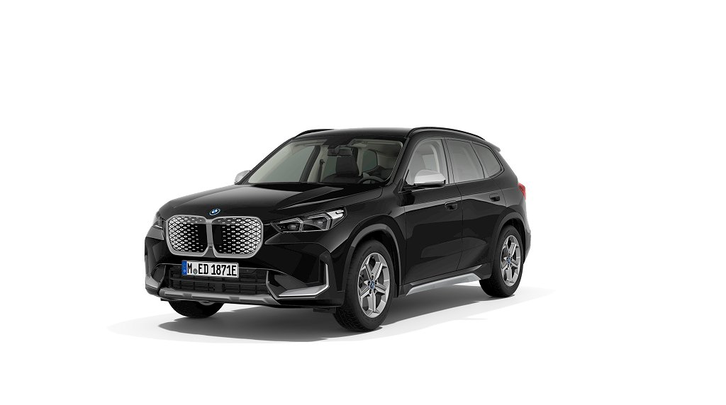 BMW iX1 i xDrive30/ xLine/ Premium/ Harman Kardon/ Dragkrok 