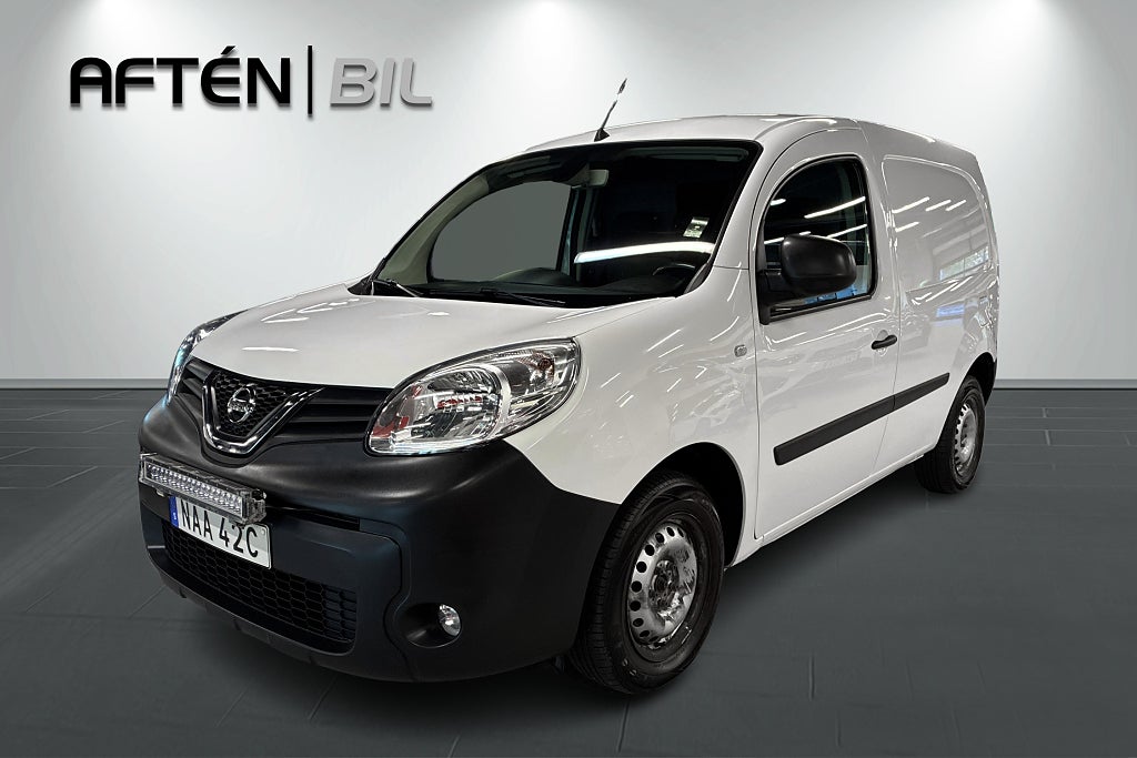Nissan NV250 2.0t Working Stark L1H1 95hk - 3-Sits ,Drag, Led-Ramp