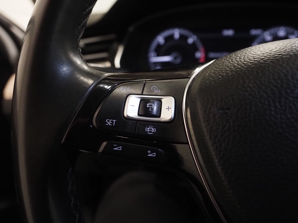 Volkswagen Passat Alltrack TDI 190hk 4M DSG |Drag|D-värm| 2019