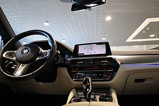 Halvkombi BMW 640 20 av 33