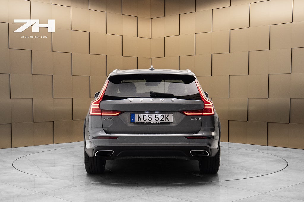 Volvo V60 Cross Country D4 AWD Momentum / Kamera / Drag / Adaptiv Fart