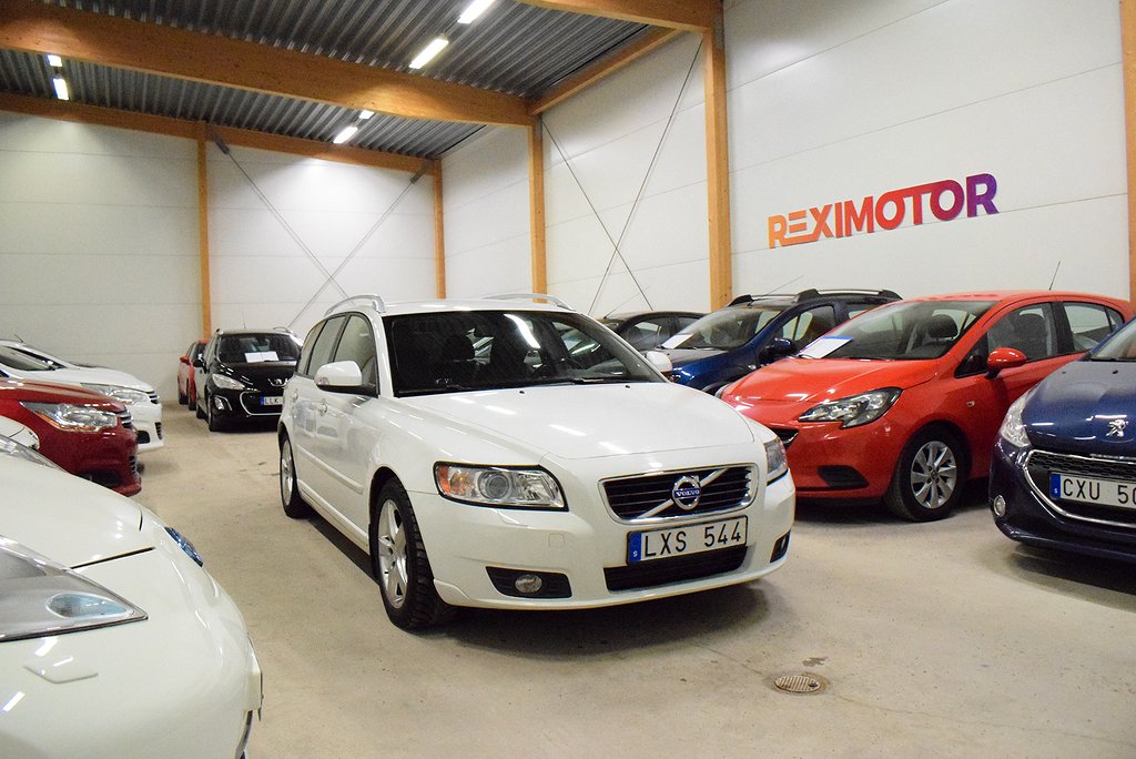 Volvo V50 D2 Momentum  Besiktad 