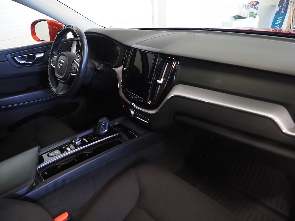 Volvo XC60 Recharge T6 AWD Inscription Exp | Pano | Kamera |