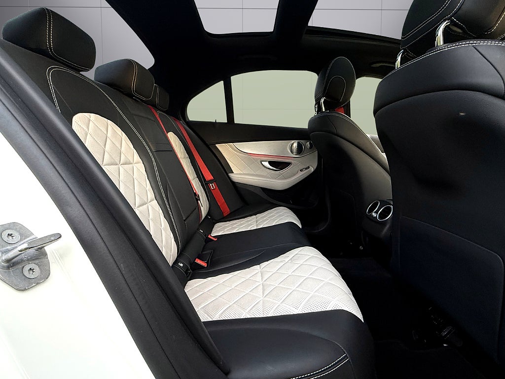 Mercedes-Benz AMG C 43 4MATIC AMG Line Designo Pkt 3500 Mil 1 Ägare - miniatyr 18