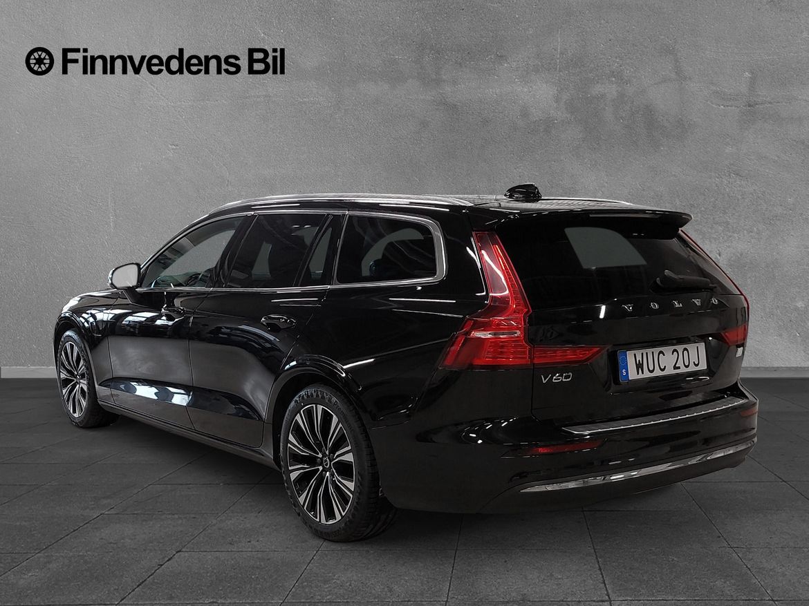 Volvo V60 Recharge T6 Core Edition 2023, bild 3/29