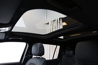 SUV Mercedes-Benz GLB 15 av 30