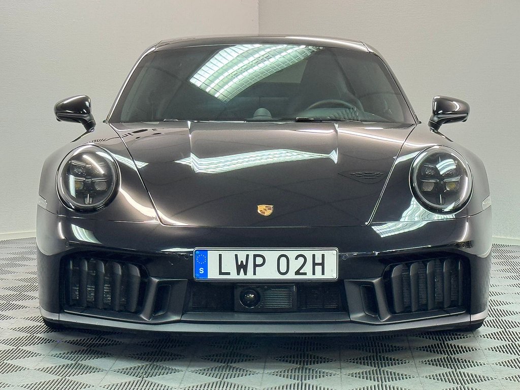 Porsche 911 Carrera 4 GTS PDK, 541hk, 2025