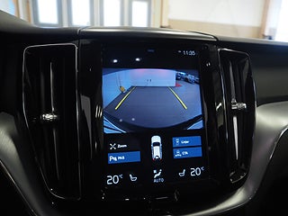 SUV Volvo XC60 17 av 22