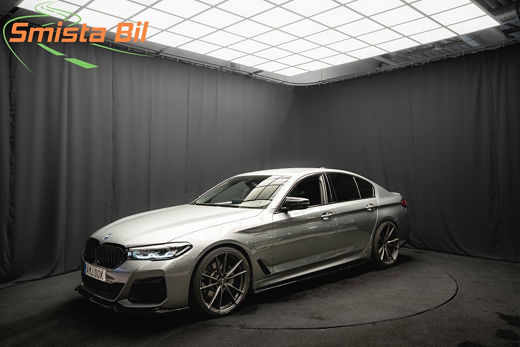 BMW 530e xDrive M Sport LÄDER DRAG H/K KAMERA KEYLESS MOMS 292hk