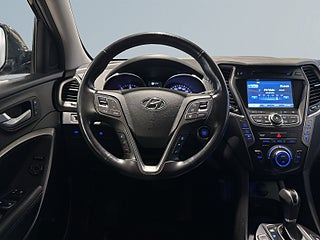 Hyundai Grand Santa fe 2.2 4WD Premium Plus Pano Drag Kamera Skinn Mvärm SoV – bild 9