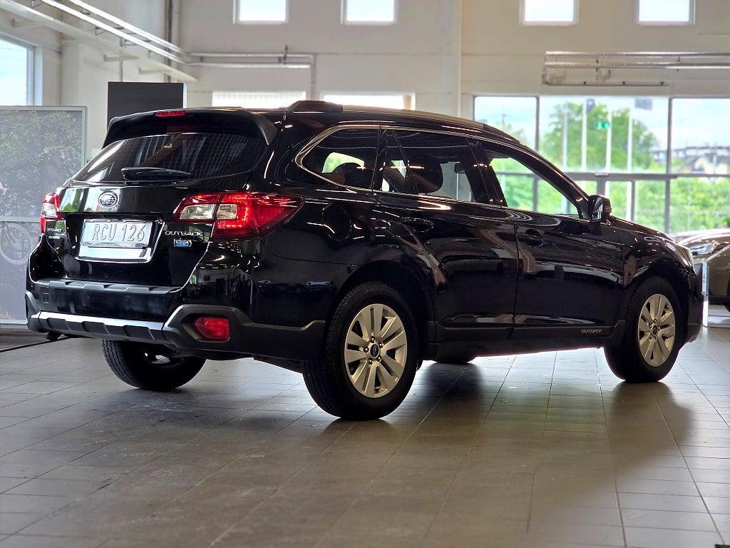 Subaru Outback 2.0 4WD Lineartronic / Backkamera /