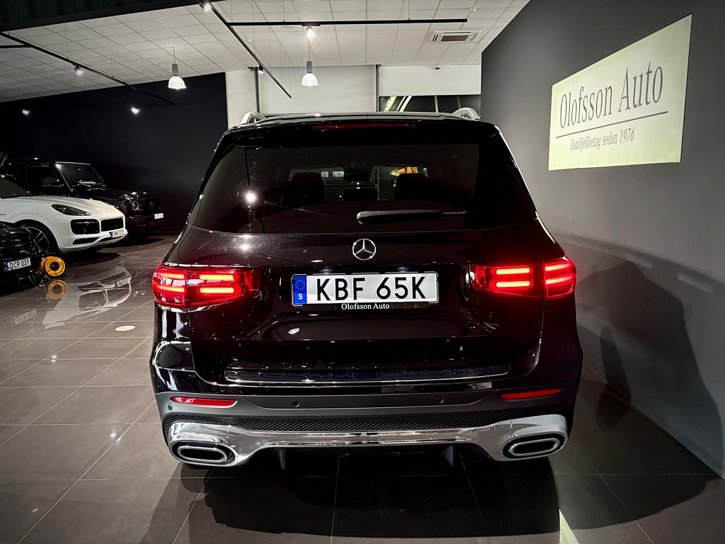 Mercedes-Benz GLB 200 AMG Premium 7sits Värmare Elstolar Drag - bild 22