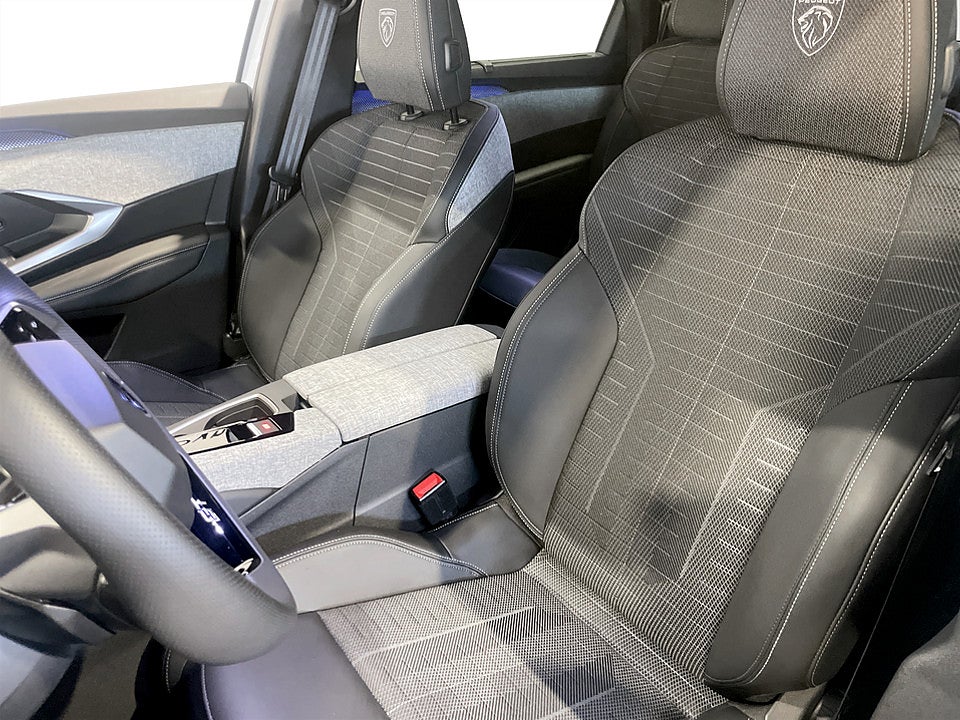 Bild på Peugeot 5008 GT Hybrid 145hk Aut KAMPANJ BRÄNSLE INGÅR