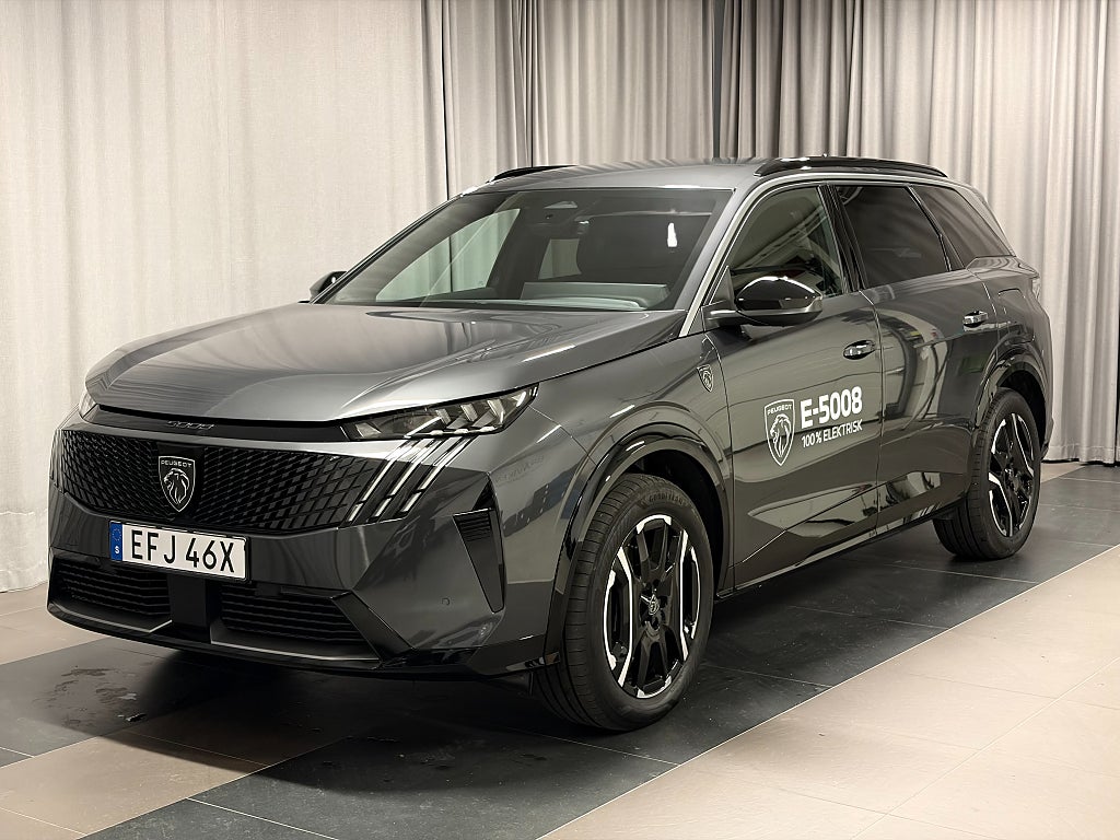Peugeot e-5008 GT Long Range 7-sits Demobil Inkl. Dragkrok