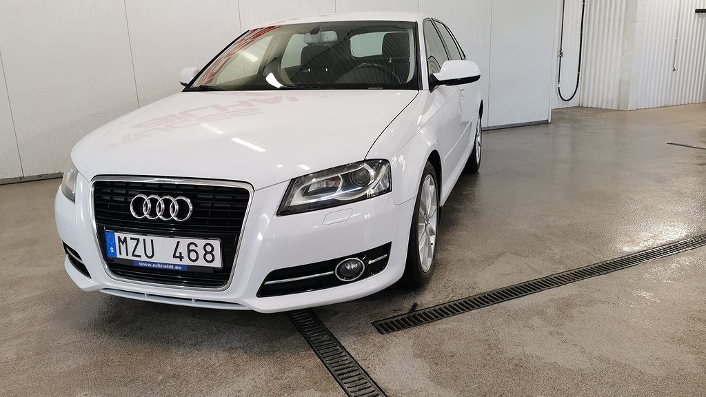 Audi A3 Sportback 2.0 TDI Comfort/Ny Kamrem,....
