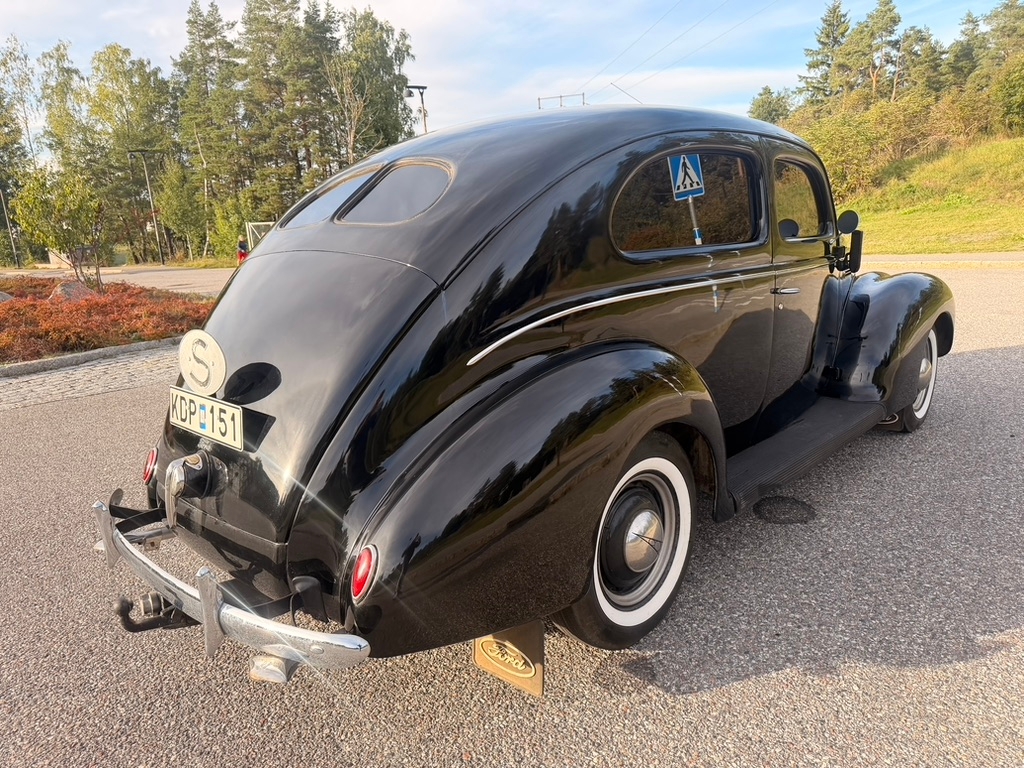 Ford Standard Fordor Sedan 2.2 V8 1939, bild 5/10