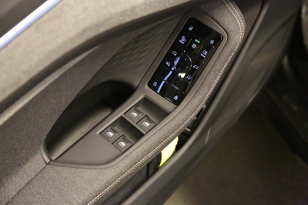 Audi A6 2,0 TDI Quattro S Tronic S Line Avant Leasbar Värmare Drag 2026