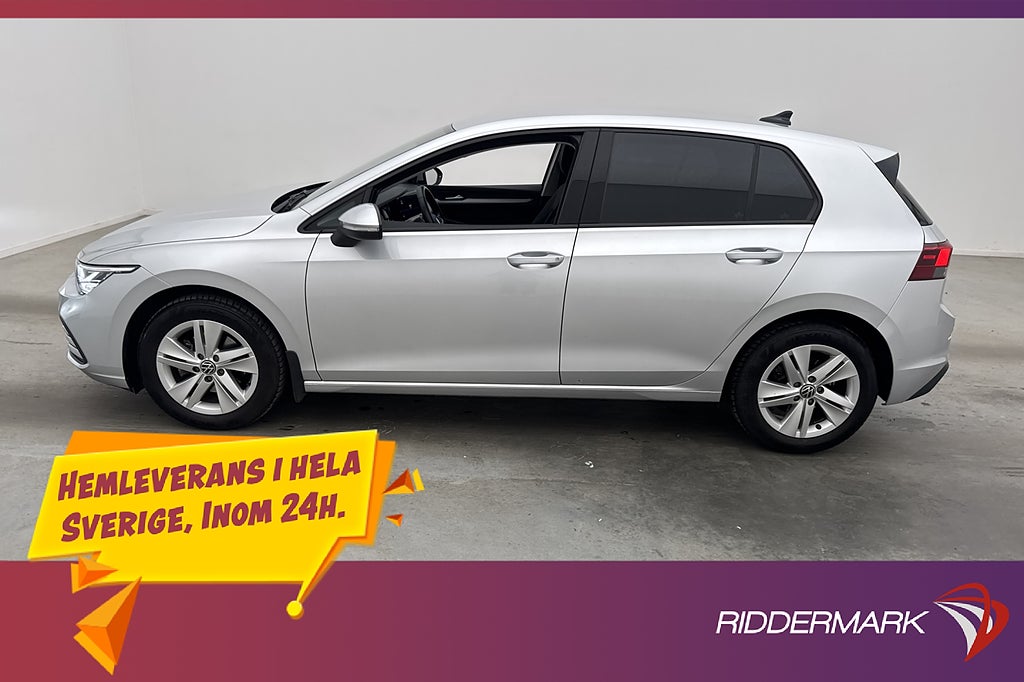 Volkswagen Golf 1.0 eTSI 110hk Cockpit CarPlay Navi