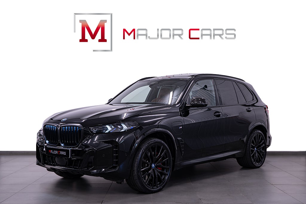 BMW X5 xDrive50e M Sport Pro Exclusive Pano B&W M Seats 22"