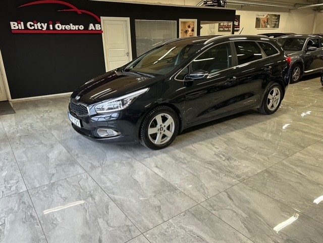 Kia Ceed 2013, kuva 6/10